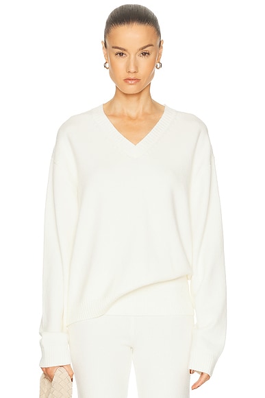 SKIMS Wool Cashmere V Neck Pullover Sweater in Ivory