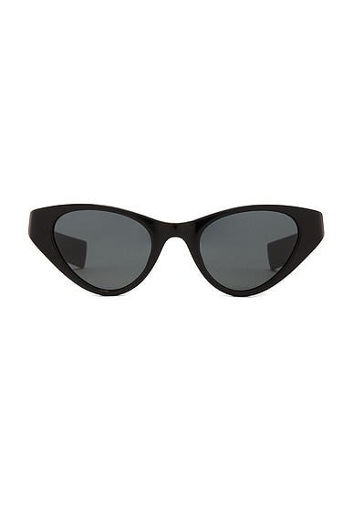 Saint Laurent Cat Eye Sunglasses in Black