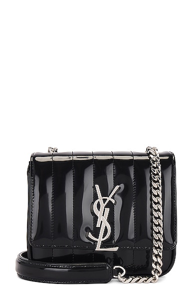 Shop Saint Laurent Small Vicky Chain Bag In Nero