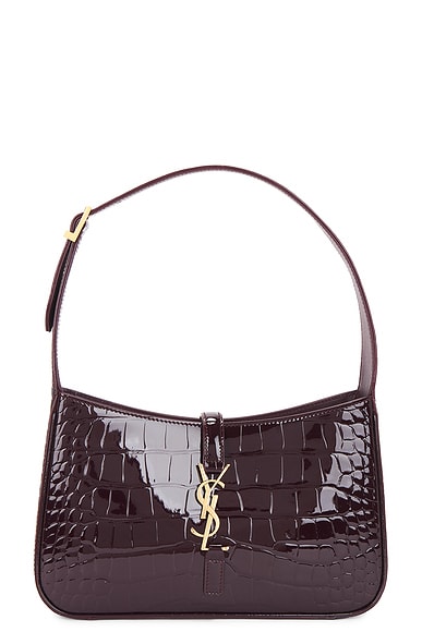 Saint Laurent Le 5 a 7 Shoulder Bag in Sugar Cherry