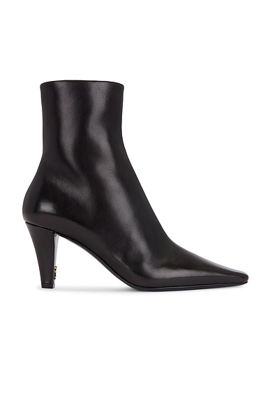 Saint Laurent Josie Boot in Nero