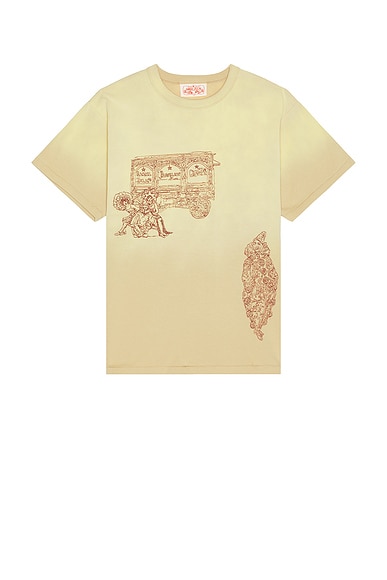 ★24SS 大人気★ONE OF THESE DAYS WREATH OF ROSES TEE ONE OF THESE DAYS Tシャツ - Mustard | FWRD