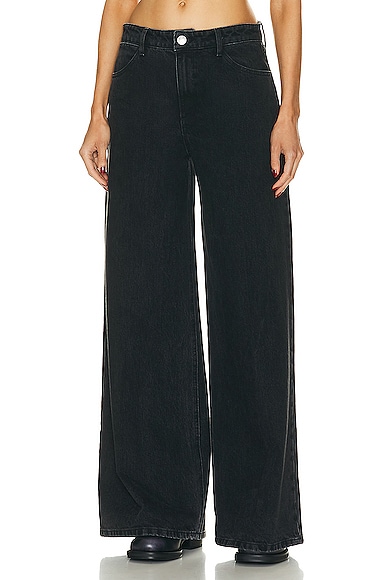 Wide Leg Tapered Jeans