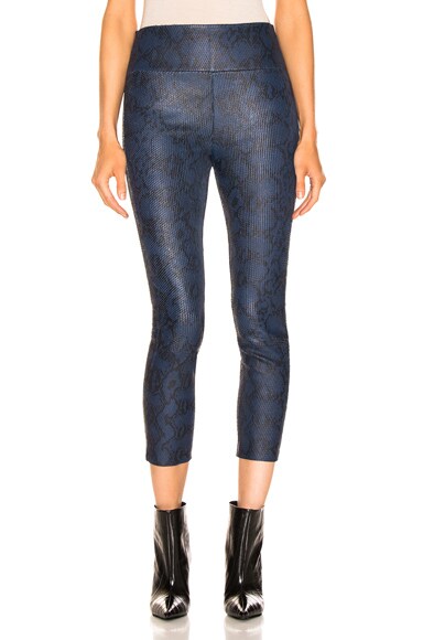High Waisted Legging