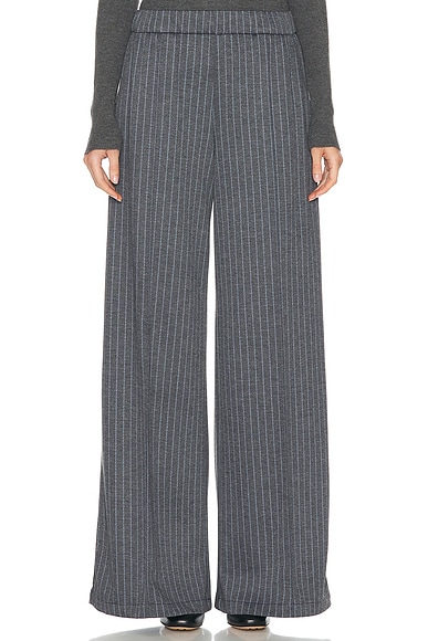 Wide Leg Pintuck Pant