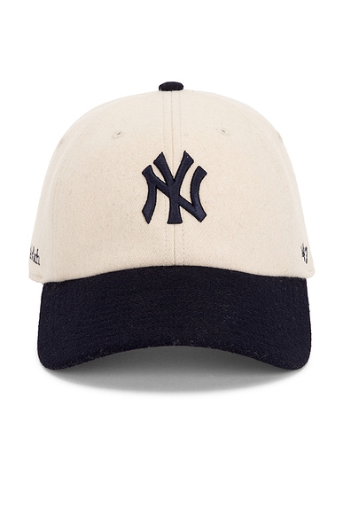 Sporty & Rich Yankees Serif Wool Hat in Ecru & Dark Navy