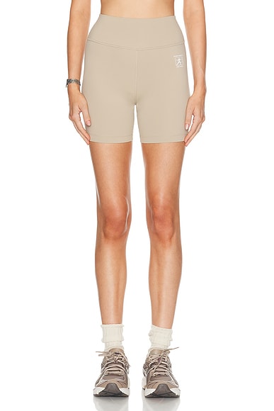 Sporty & Rich Runner Box Cyclist Short in Elephant & White