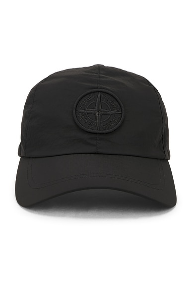 VETEMENTS Anarchy Cap in Black | FWRD