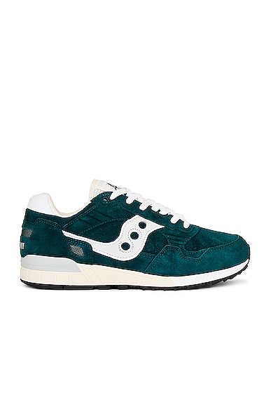 Shop Saucony Shadow 5000 Sneaker In Forest