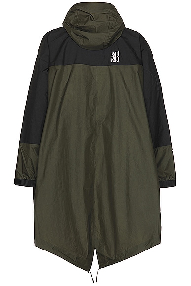 Shop The North Face Soukuu Hike Packable Fishtail Shell Parka In Tnf Black & Forest Night