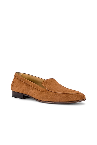 Shop The Row Sophie Loafer In Fawn
