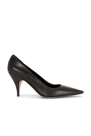 Liisa Pump