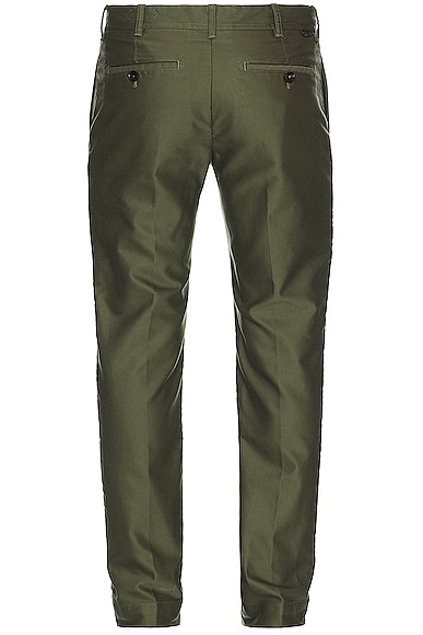 Shop Tom Ford Compact Cotton Chino Pant In Emerald