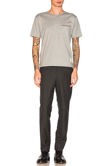 【THOM BROWNE】Oversized pocket short sleeve T-shirt Thom Browne: Navy Oversized Short Sleeve Pocket T-shirt | SSENSE