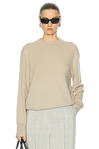 Toteme Crewneck Cashmere Knit Sweater in Fawn