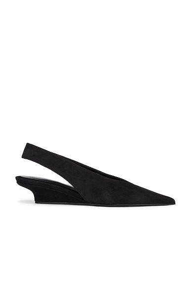 【TOTEME】ブラック The Wedge ヒール Toteme The Wedge Heel Slingback in Black | FWRD