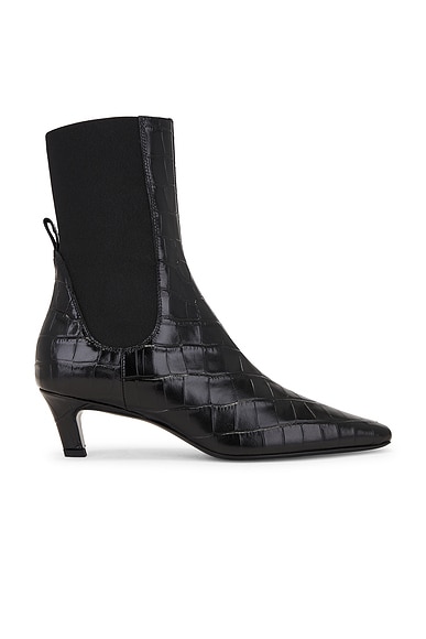 Toteme The Mid Heel Leather Boot in Black