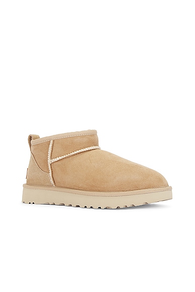 Ugg Stivali Ultra Mini Con Applicazione In Nude