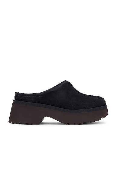 UGG New Heights Clog in Black