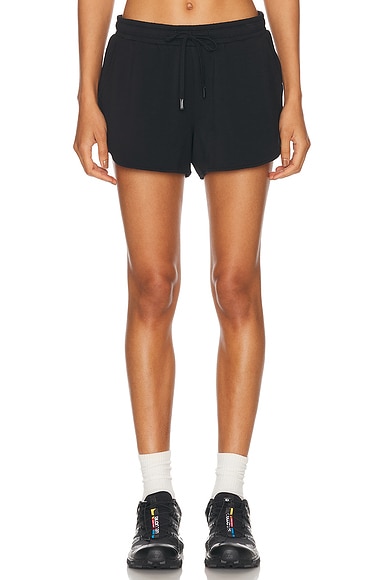 Varley Margot Low Rise Short in Black