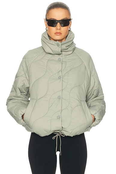 Varley Fabia Quilted Jacket in Shadow