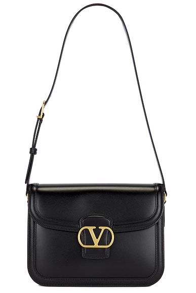 Valentino Garavani Shoulder Bag in Nero