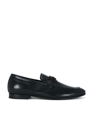 Valentino Garavani Vlogo Signature Loafer in Nero