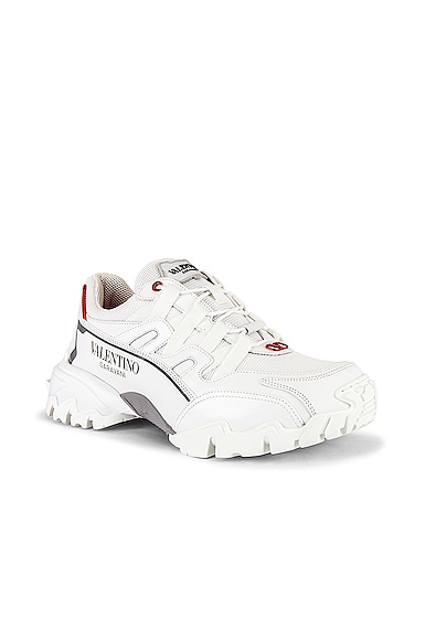 Low-Top Sneaker