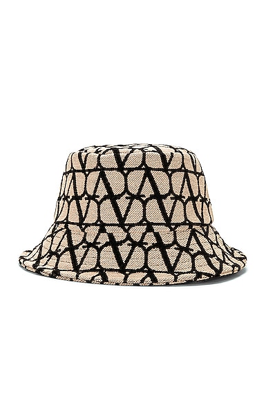 V Logo Bucket Hat