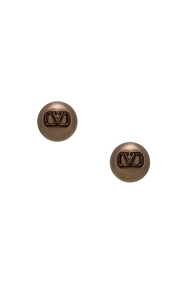 V Logo Signature Earrings main image 1