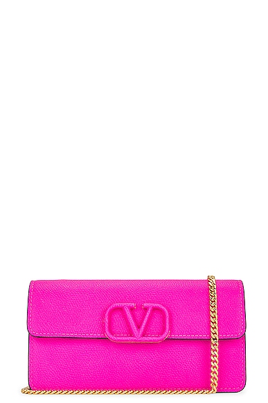 Valentino Garavani V Logo Signature Wallet On Chain in Pink