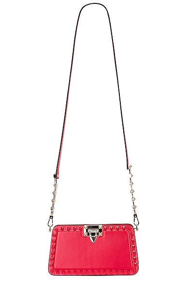 Shop Valentino Rockstud Clutch In Rouge Pur