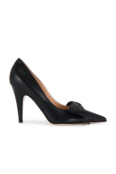 Valentino Garavani Bowow Pump in Nero