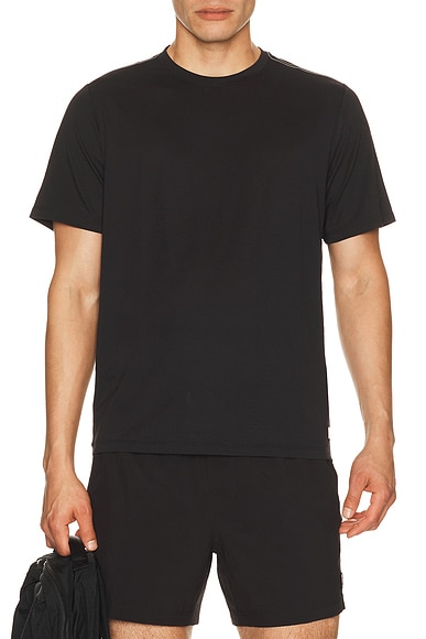 Vuori Current Tech Tee in Black