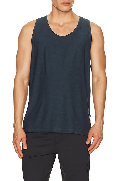 Strato Tech Tank