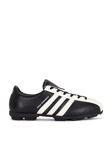 Field Sneaker