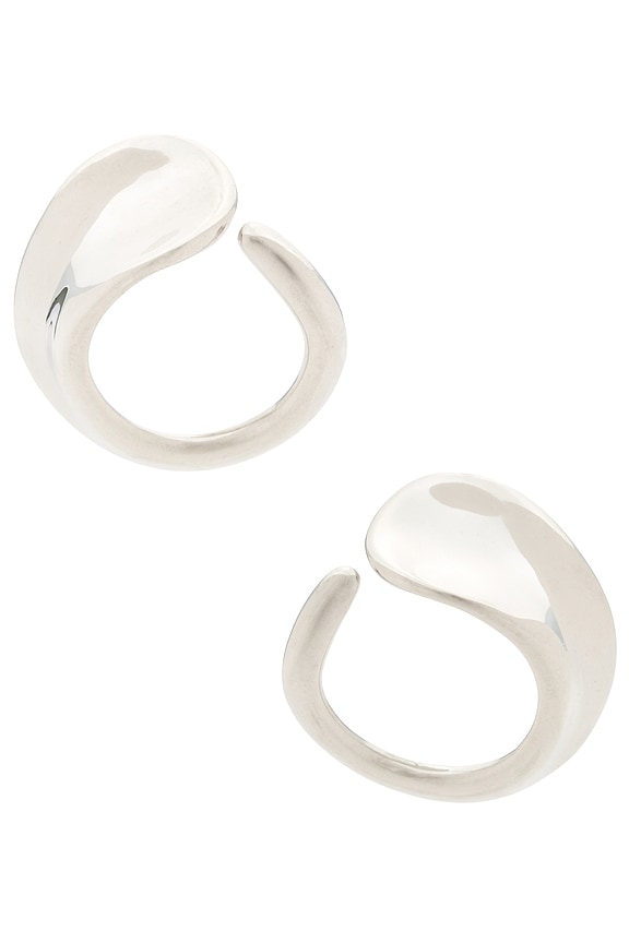 Bottega Veneta スタッズイヤリング - Yellow Gold | FWRD