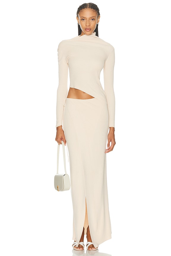 oakleigh maxi knit dress The Oakleigh Maxi Knit Dress contours with soft yarns and a tie waist