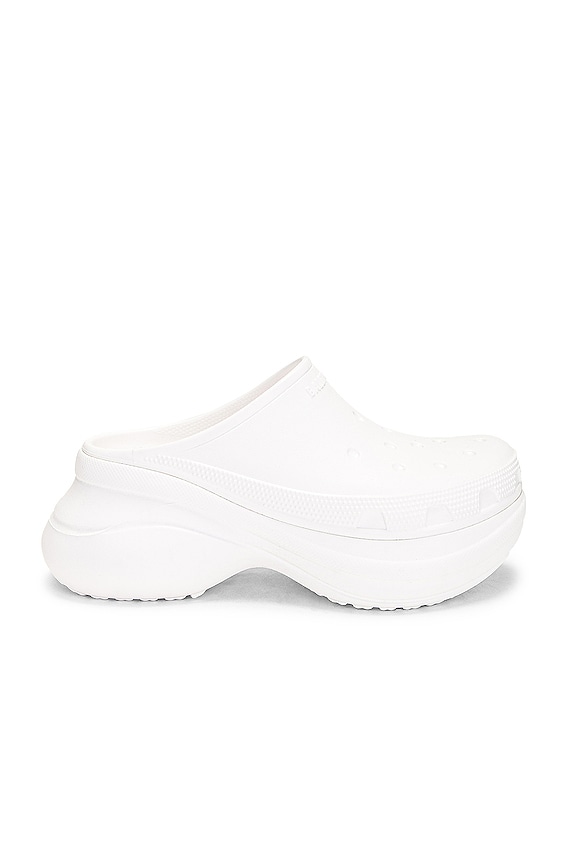 (W) Bottega Veneta Puddle Ankle Glass ★ 関税/送料込 Bottega Veneta Puddle Ankle Boots in Glass | FWRD