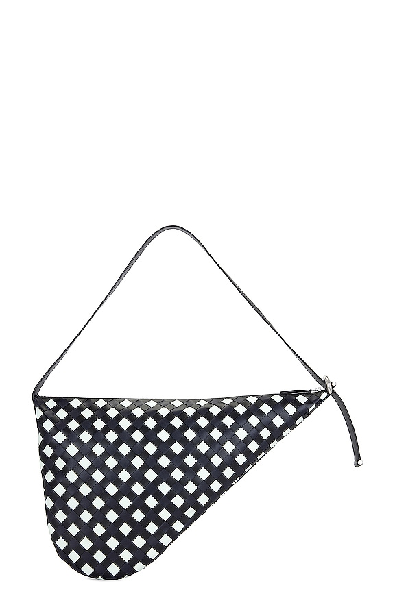 Bottega Veneta トライアングルドミノ Bottega Veneta Medium Cassette Intreccio Puzzle Bag in Algae Black