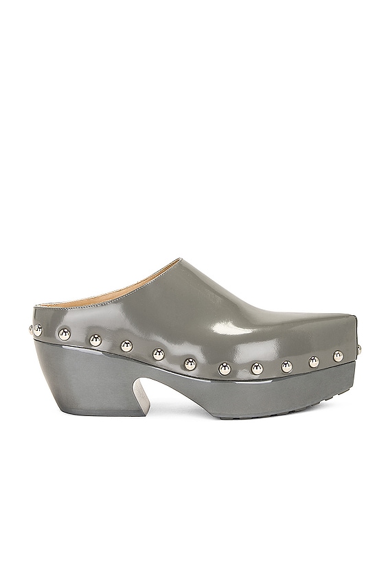 【Bottega Veneta】 正規品★ Rubber Flash Clog Chalk Bottega Veneta - RUBBER FLASH CLOG | HBX - HYPEBEAST 為您