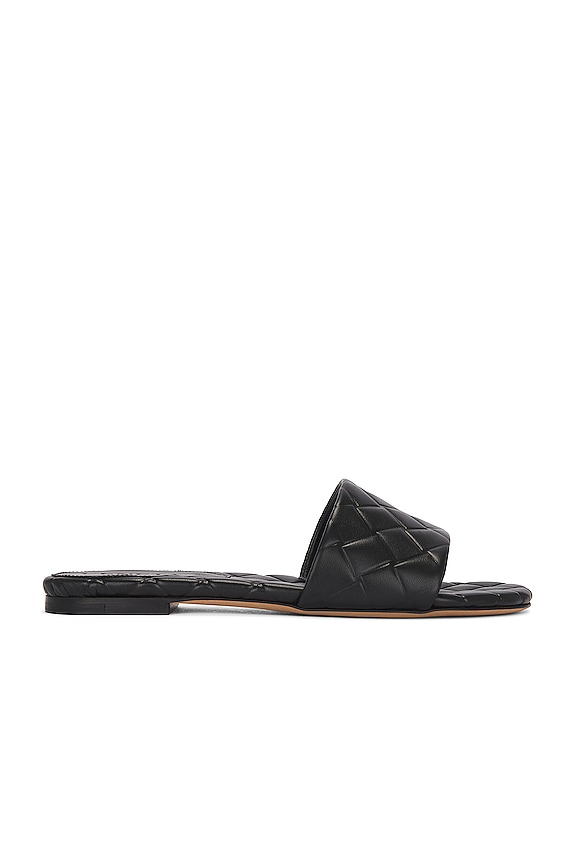 Saint Laurent Carlyle Flat Slide in Noir | FWRD