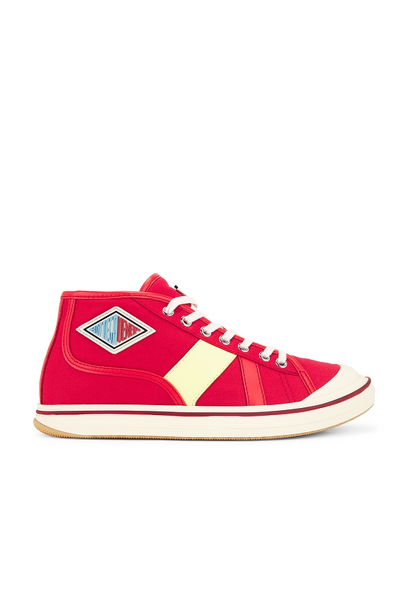 数量限定価格!! Miu Miu Suede Sneaker in Scarlet | FWRD 靴