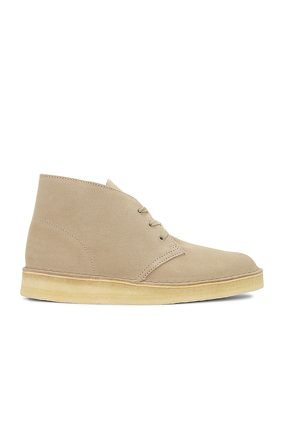 Clarks Wallabee Boot in Maple | FWRD