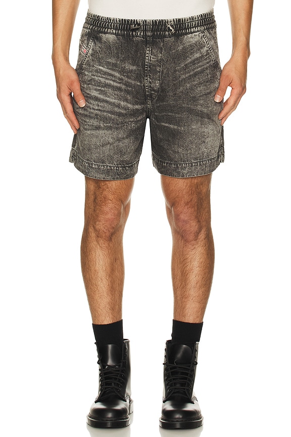 Homme Plisse Issey Miyake Shorts in Black | FWRD
