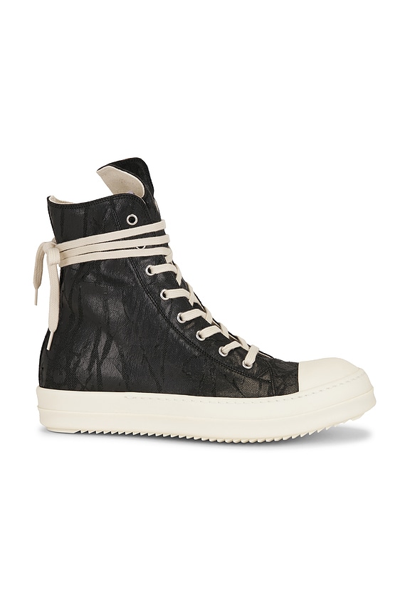 DRKSHDW by Rick Owens Jumbo Lace Puffer Sneaker in Black, Pearl