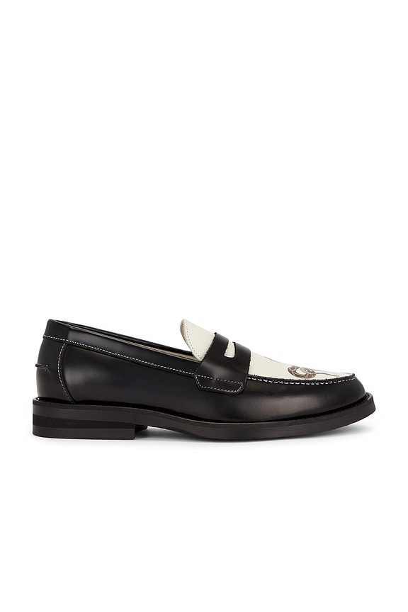 Maison Margiela Tabi Leather Loafers in Black | FWRD