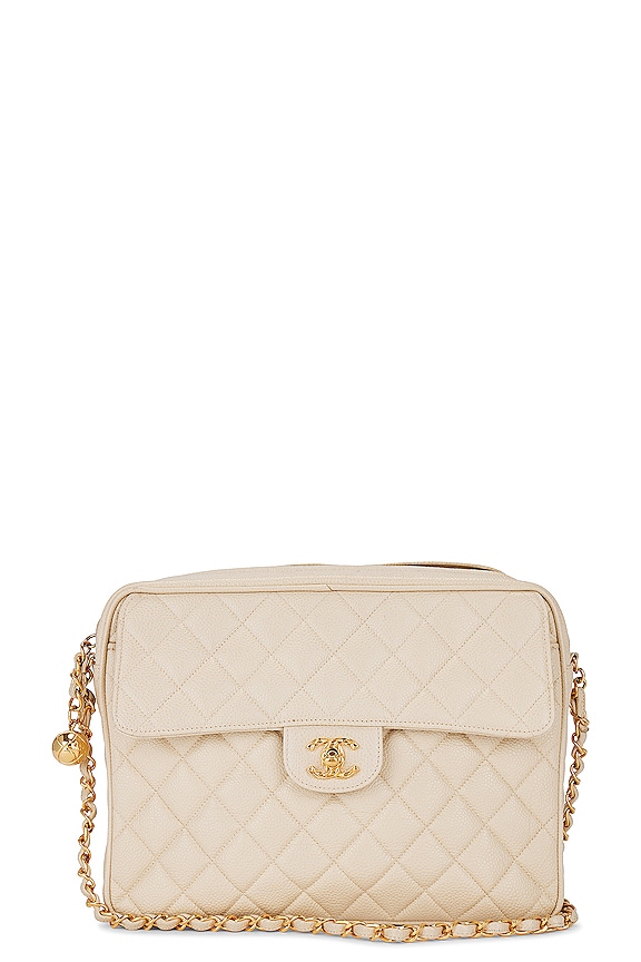 Saint Laurent Small Puffer Chain Bag in Grey Cloud | FWRD Saint Laurent Small Puffer Chain Bag in Grey Cloud | FWRD