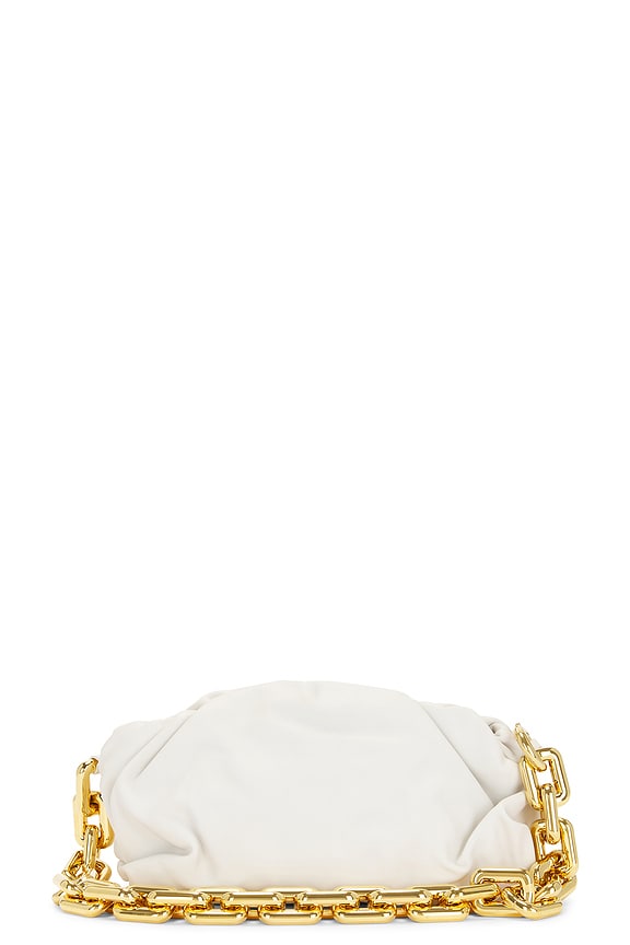 FWRD Renew Bottega Veneta Teen Chain Pouch Shoulder Bag in FWRD Renew Bottega Veneta Teen Chain Pouch Shoulder Bag in