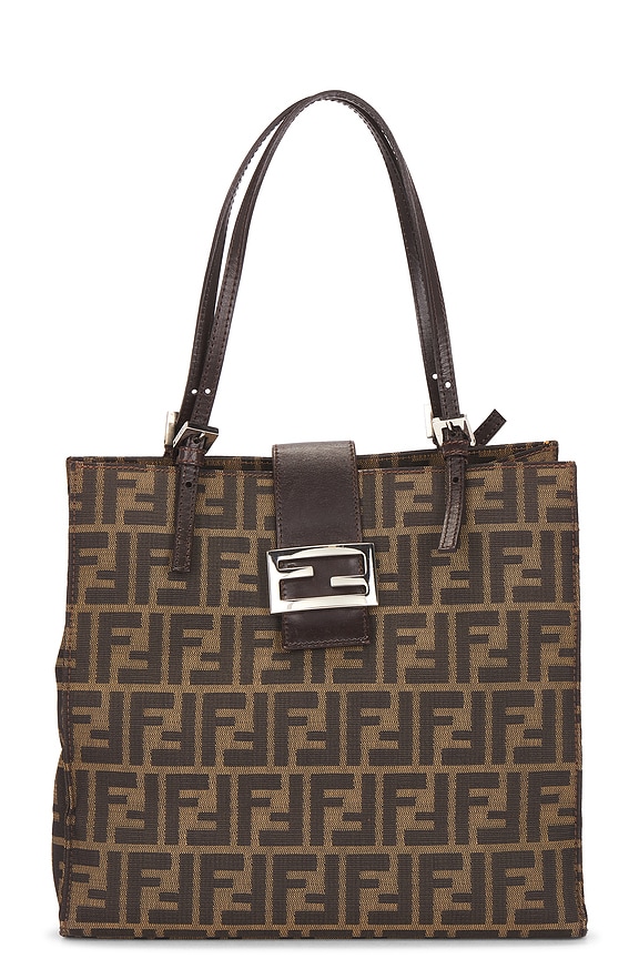 バッグ fendi FWRD Renew Fendi Zucca Handbag in Brown | FWRD